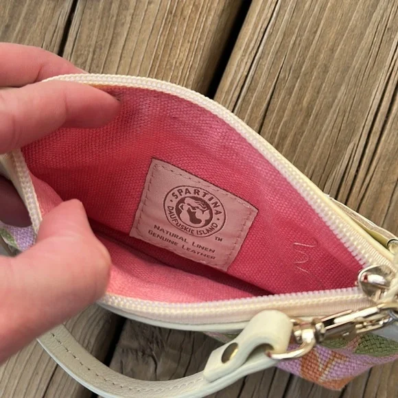 Spartina 449 vintage pink pleated clutch new with tags - Picture 5 of 6